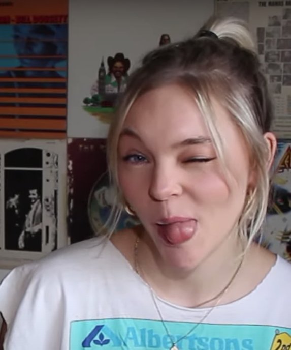 To make your day better..— A 𝗧𝗛𝗥𝗘𝗔𝗗 MFS Cast as koala  #MotherlandFortSalem Taylor