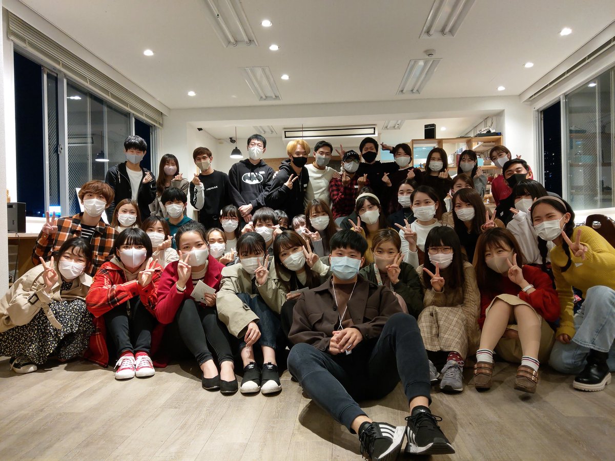 Icpnagoya2's tweet photo. 新一年生のみなさんこんにちは
学生国際交流団体ICPのスタッフのショウです
私たちICPは留学生との国際交流イベントを開催する団体です
海外の友達がほしい！語学力を伸ばしたい、留学したい、充実な大学生活を過ごしたいという方はぜひICPで活動しましょう
少しでも興味があれば気軽にDMください！ https://t.co/DeXvCUl3hn