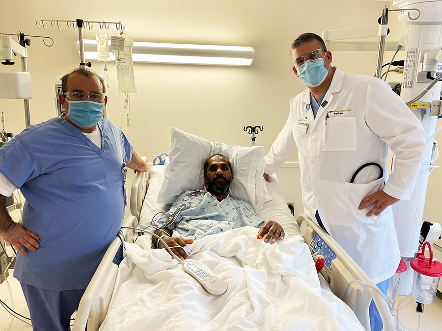 Doctors at @WVUMedicine performed our state's first-ever dual-organ transplant! 🏥

More on the successful surgery. ⬇️
bit.ly/2JqrSxQ
