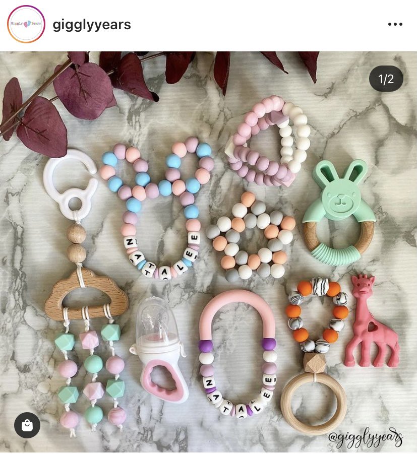 gigglyyears's tweet photo. #siliconepacifierclip #pacifierclip #bees #siliconeteethers #teether #teethingtoys #teethingnecklace #pacifierclip #siliconebeads #teethingring #baby #teethingsucks #teethingproducts #babyshowergift  #canada #canadianmade #love #joy #happy #mum https://t.co/3aeb45dTMV