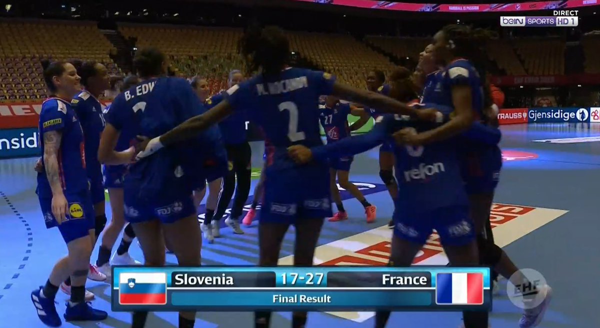 JejayLH's tweet photo. #EHFEuro2020 🚀 La fusée 🇨🇵 est désormais lancée 🔝
Cette équipe de @FRAHandball on l'aime 😍

Déjà hate de vous retrouver mardi soir @Graace_Z, @Estellenzeminko, @CleoDarleux and co... ✅

#BleuetFier #EspritHandball #femmesdetalents https://t.co/MQgqzq6cOV
