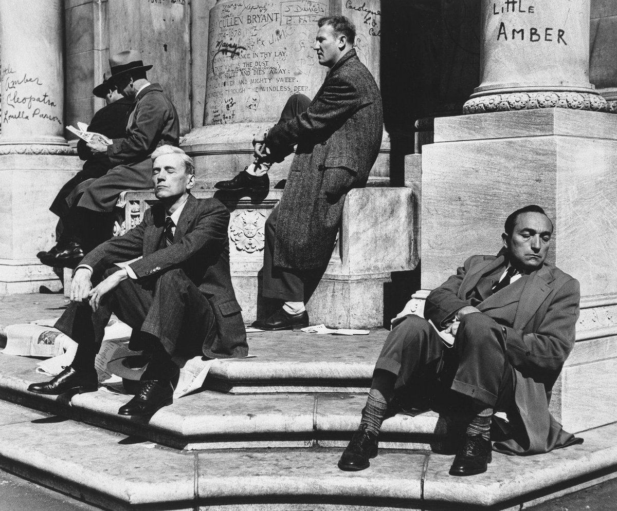 brooklynmuseum's tweet photo. The importance of outdoor spaces has been underscored during the pandemic. As we enjoy the last days of mild weather, explore this photograph by N. Jay Jaffee in today’s #HowtoLook and think about the moments you’ve spent in such public spaces this year. https://t.co/76TLxfONzy https://t.co/RKqSDE1A3H