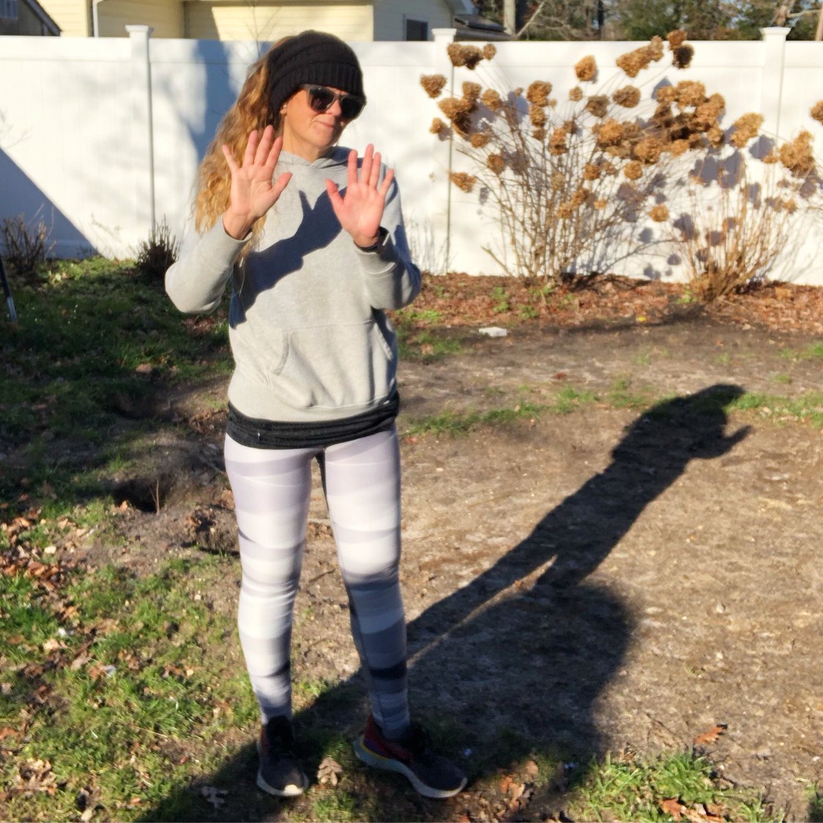 a_crazymama's tweet photo. Cold 10 mile run for #sundayfunday https://t.co/2249sRuBJs
#running #grief #fitnation #fitlife #fitness #instafit #runhappy #runninglife #runner #runninglove #runningismytherapy #anxiety #depression #keepmoving #keepmovingforward #progress #irunthisbody #babyitscoldoutside #NJ https://t.co/tGmWXwee3u