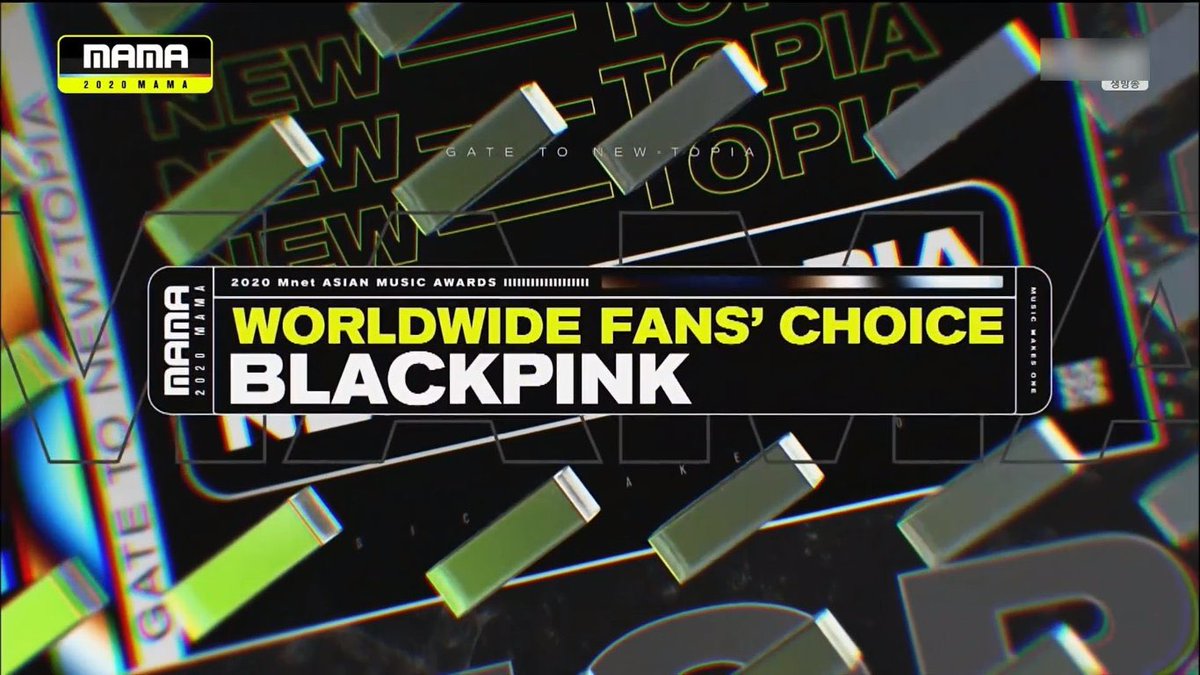 soyaaa_r's tweet photo. #BLACKPINK_MAMAWinners
JISOO : " hm ??! " 😶
😂🐢🐰🖤💗👑
#BLACKPINK #WorldwideFansChoice #bestfemalegroup #BestDancePerformanceFemaleGroup #MAMA2020 #JISOO #JENNIE #ROSE #LISA #honeyfunny #BLACKPINK_BOOMBOOM https://t.co/tluGrz1Wk9