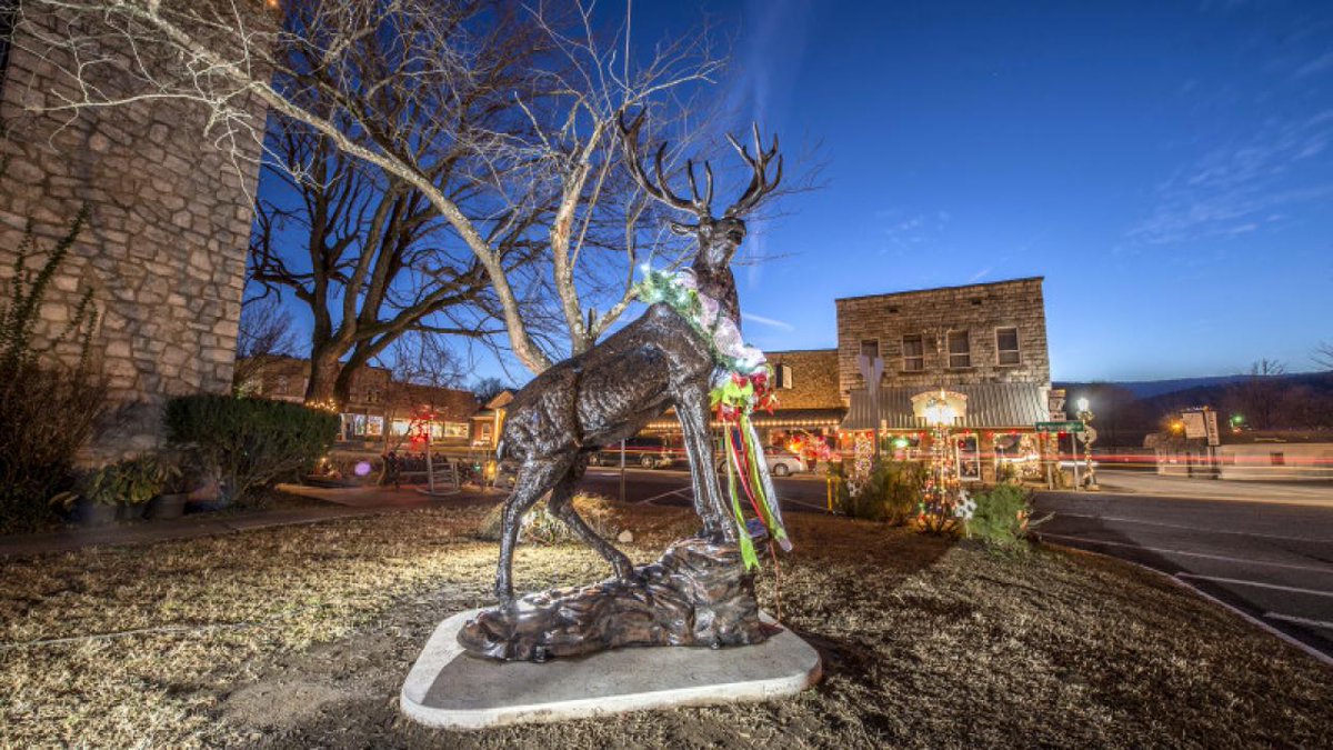 artourism's tweet photo. This month only, the Elk Capital of Arkansas (aka Newton County) is full of more than 550 local “reindeer.” Just go with it… #VisitArkansas #TOHL https://t.co/5LYWs8OQbY https://t.co/6FABR7Ycjb