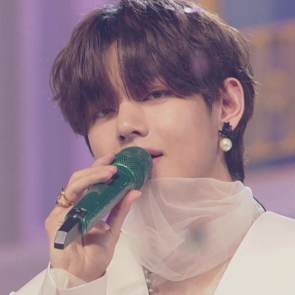 tetesgallery's tweet photo. PRINCE KIM TAEHYUNG https://t.co/G1mSOrvY6I