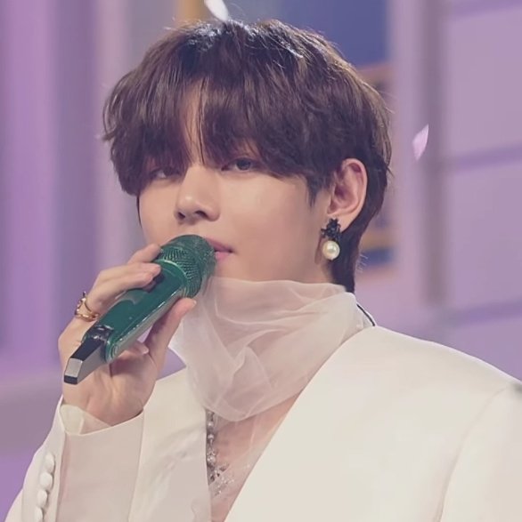 tetesgallery's tweet photo. PRINCE KIM TAEHYUNG https://t.co/G1mSOrvY6I