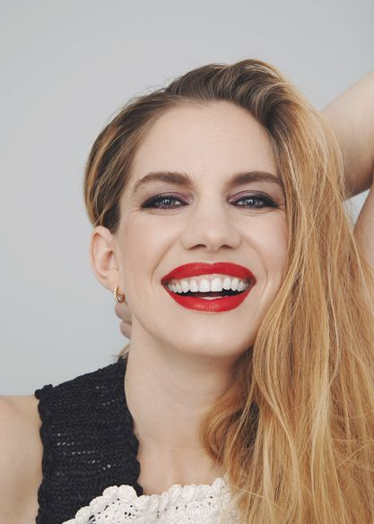 Happy 40th birthday Anna Chlumsky. You\re making us feel our age today! 
