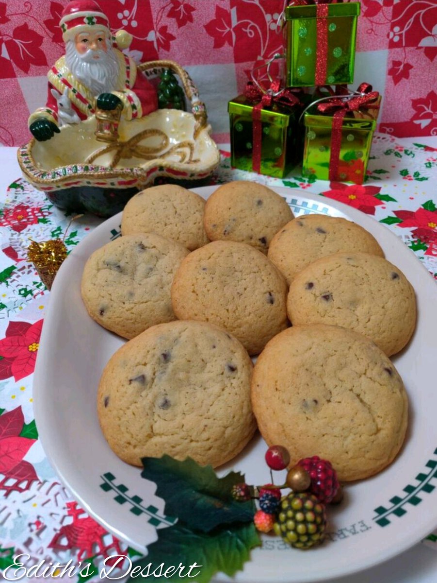 EdithMo35413905's tweet photo. #chocolatechipcookies https://t.co/7HQbgSsSv4