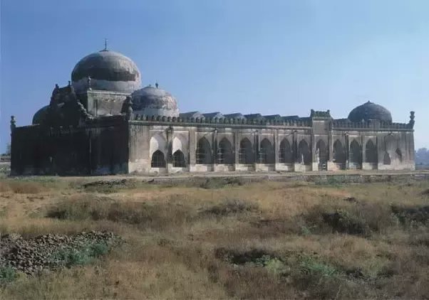 marahman111's tweet photo. There will be #Azan_again,
There will be #Namaz_again.
#Muslims will gather there for #prayers_inshallah.
#BabriMasjidAwaitsJustice https://t.co/ITKo4JhiGc