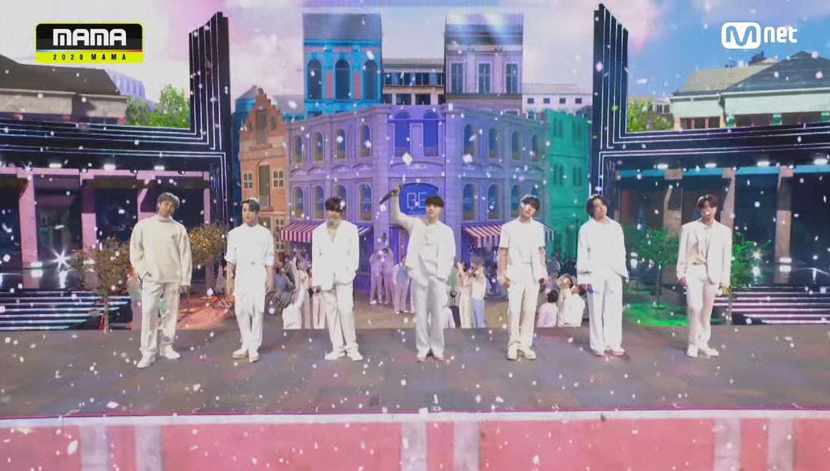 havefunforday's tweet photo. yoongiiii?😭😭😭😭
BTS is 7 https://t.co/mJiE8t5BIN