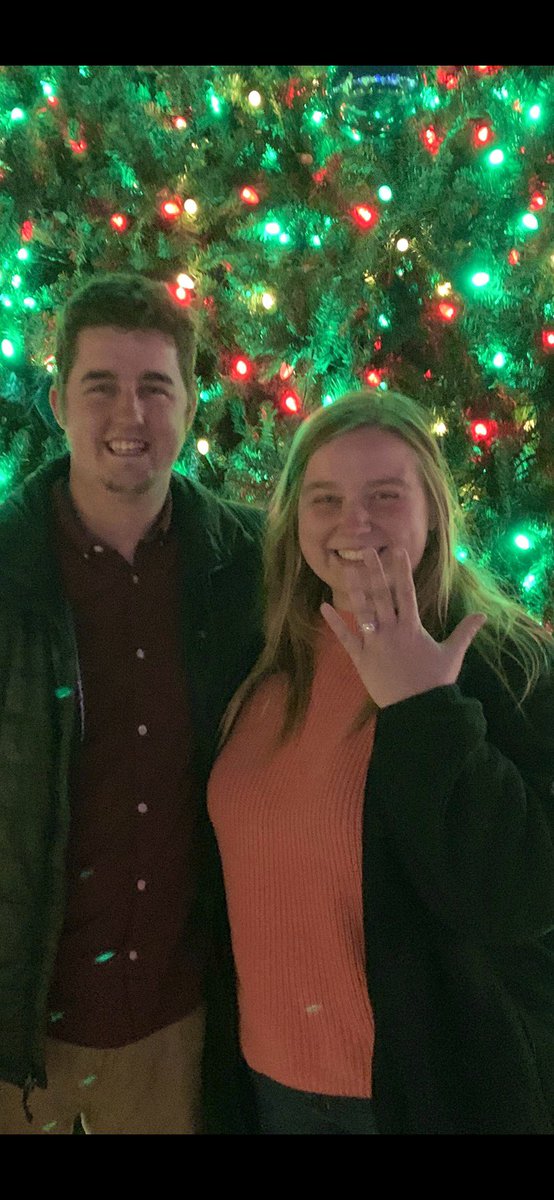 AutumnGeorge77's tweet photo. I said YES last night!! 💍🥺🥰 Can’t wait to be Mrs. Hicks &amp; spend forever with my other half!!! 😍🥰❤️ https://t.co/ktIfn2WLj4