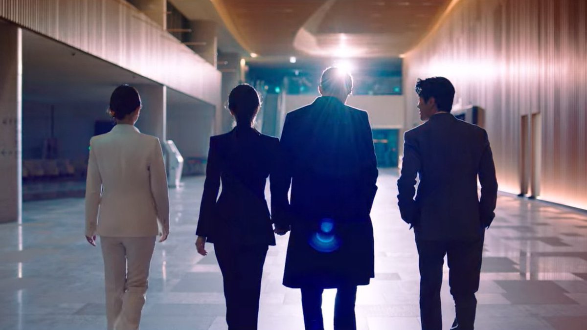 yourkdramaqueen's tweet photo. Start-Up is for everyone who's struggling with their career and life. Remember that you will have your own time to shine, to reach your goal, and to get there. Don't get bothered if others get there faster, you'll reach there at your own pace. 💝

 #StartUpEp16 https://t.co/mnfOdJEitw