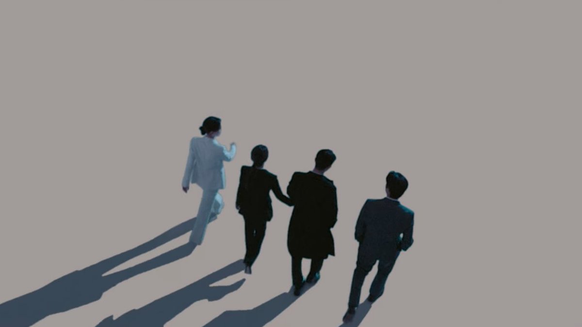 yourkdramaqueen's tweet photo. Start-Up is for everyone who's struggling with their career and life. Remember that you will have your own time to shine, to reach your goal, and to get there. Don't get bothered if others get there faster, you'll reach there at your own pace. 💝

 #StartUpEp16 https://t.co/mnfOdJEitw