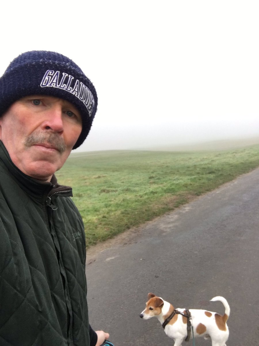 Day 6 .. Irish Sign Language (ISL) Virtual Christmas 12km Run... 10 km 👍🏽.         “The Great Smog of London” 😏
