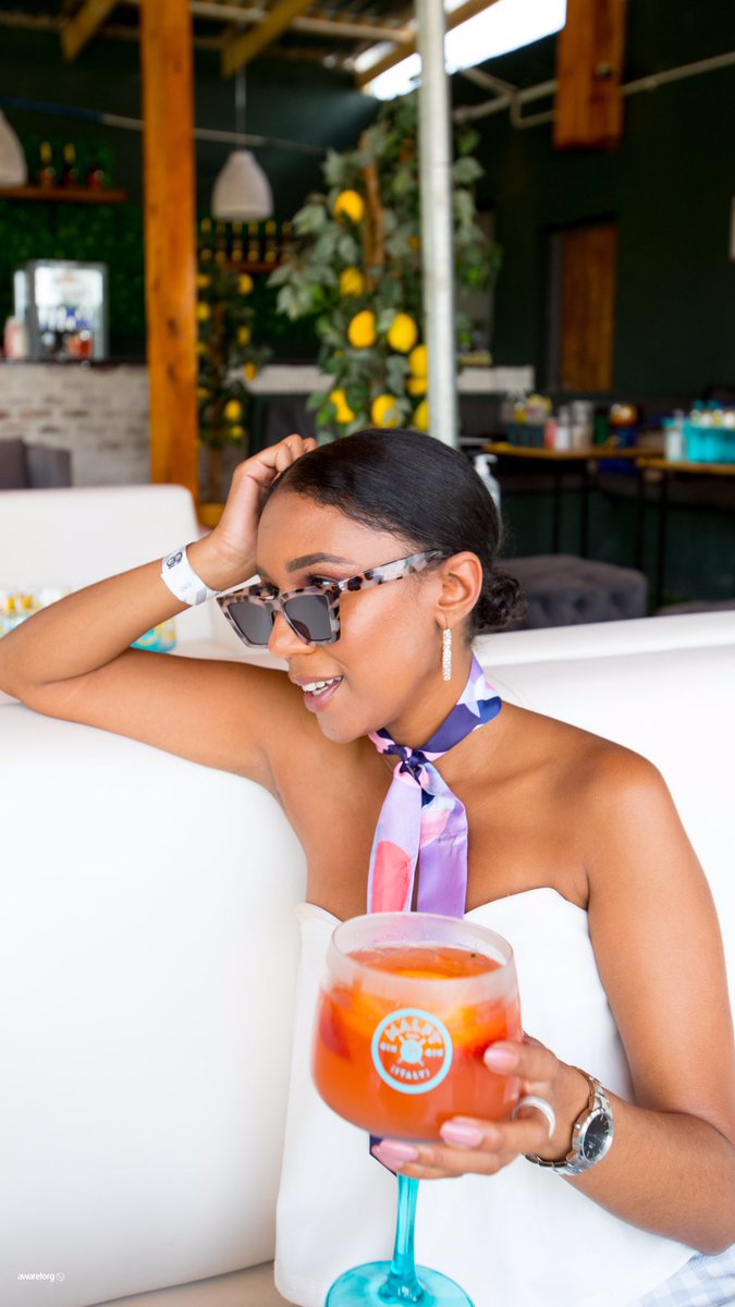 MalfyGinSA's tweet photo. When the theme is hats and scarves you have to show up and show out. #MalfyDayClub #CiaoMalfy https://t.co/oUTB9JOc8X