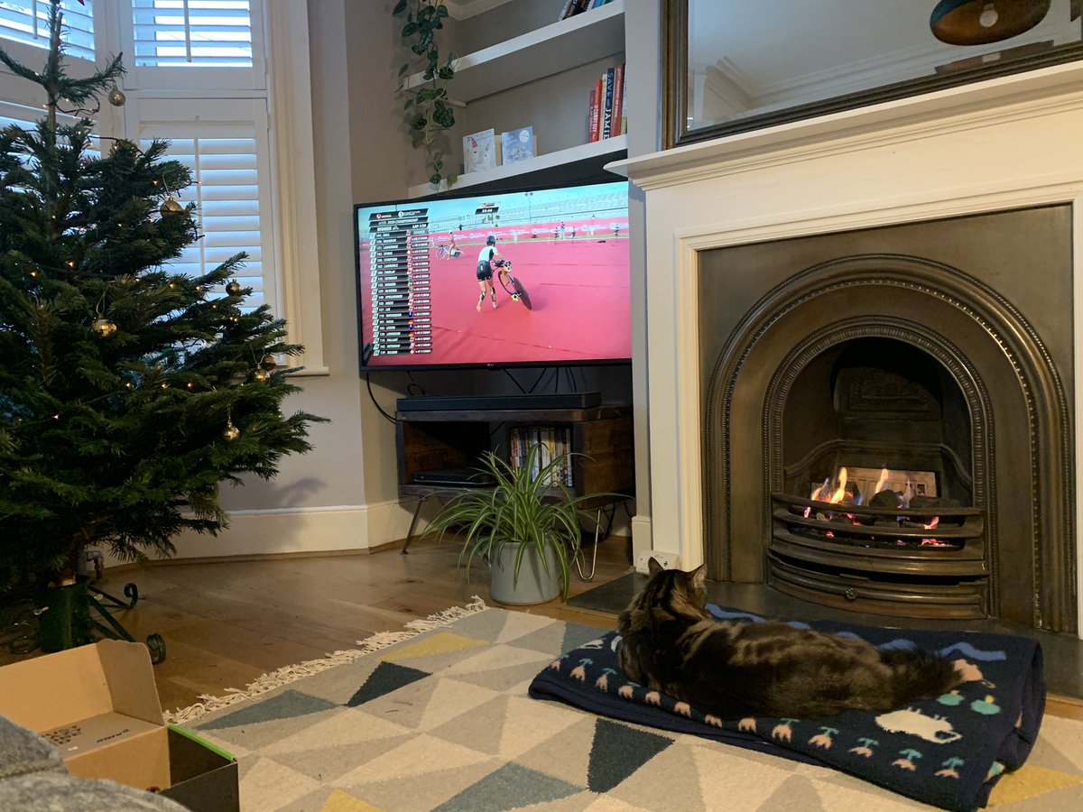 Super Sunday set-up 🤩 #PTO2020Championship #ChristmasTree #Comeontthebrits