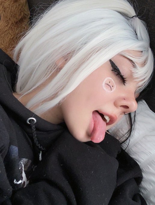 🖤🤍🖤🤍 https://t.co/Wu40ouzoE6