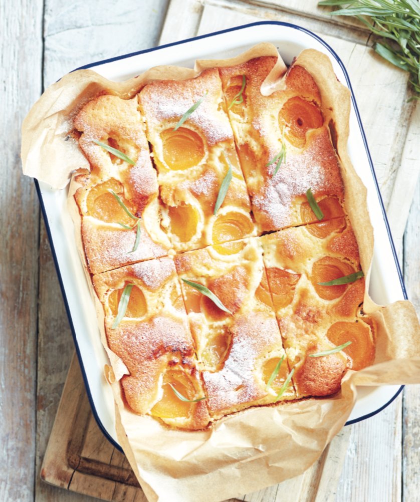 georgescu_r's tweet image. Make chimney cakes  at home. Recipe in &apos;Carpathia- food from the heart of Romania&apos; cookbook. Please support and buy it as a Christmas present for those family members and friends who love baking bread, making cakes and desserts and who also want to learn about a new country. 🙏