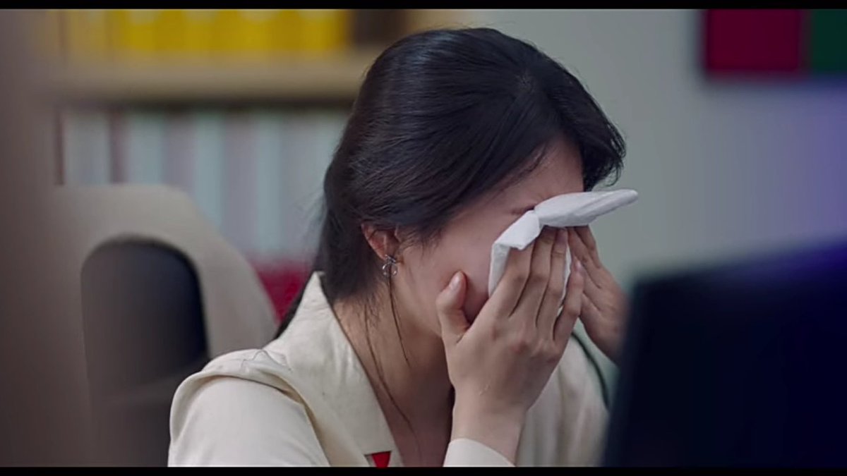 Let It Go. A. Learn to read the signs. JP noticed the effect DS’s return had on DM and saw early on the feelings the two still had for each other, among other observations. He calculated the percentage of success and saw that it wasn’t to his favor.  #StartUpEp15  #StartUpEp16