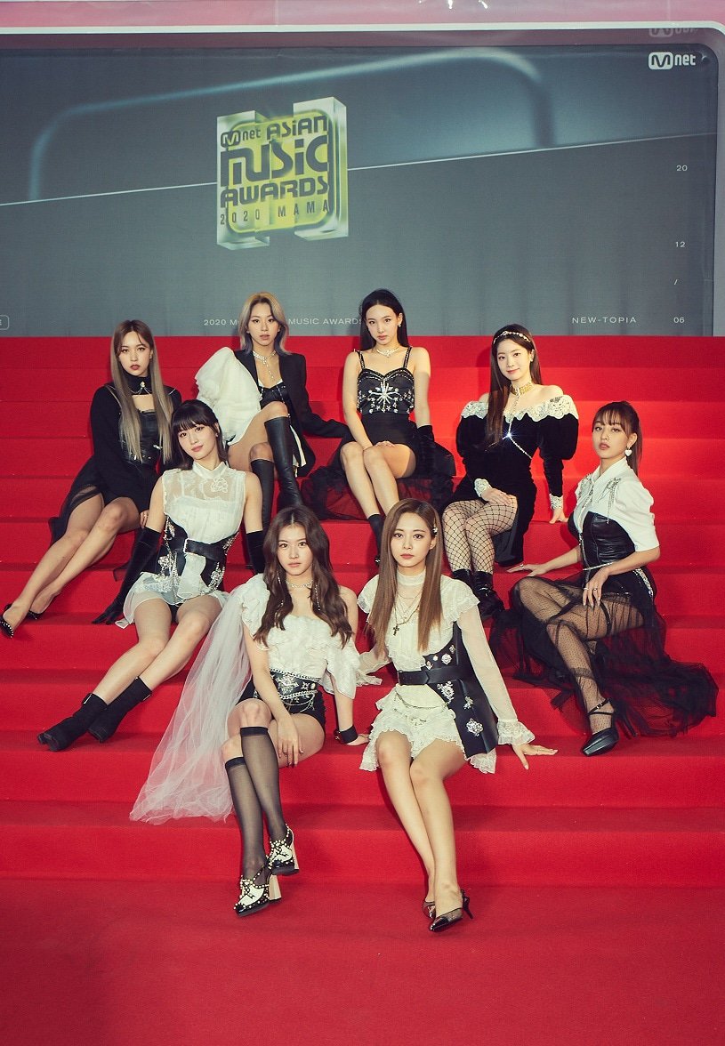 Twice_PY's tweet photo. [#Imagen📱06.12.20]🍭
Fotos de Twice en la red carpet, hoy en los MAMA 2020😍
.
.
.
.
.
#TWICE #MAMA #ONCEPY #MAMA2020 #TWICEJYP
@JYPETWICE https://t.co/NJixFUfYve