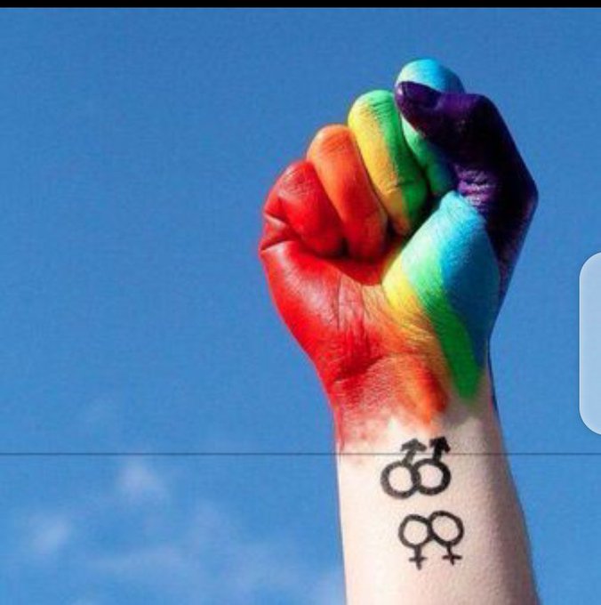 I support LGBT https://t.co/XGmN9bzPvo<a href="/tag/cheliv"class="tags"><span>#cheliv</span></a>