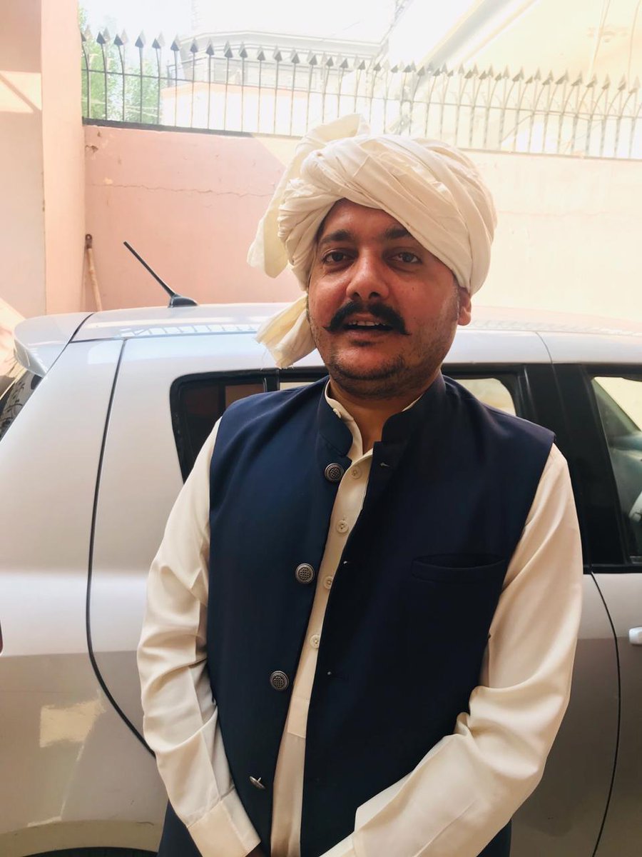 DalJabbar's tweet photo. سنڌ ۽ ثقافت وري جوڌا جوان ته پوئي
ڪيئن نه ٺهي 🥰🔥✌🏻😘
سنڌي هجڻ تي فخر آهي.
Happy Culture Day of Sindh. https://t.co/pzF3I37s0P