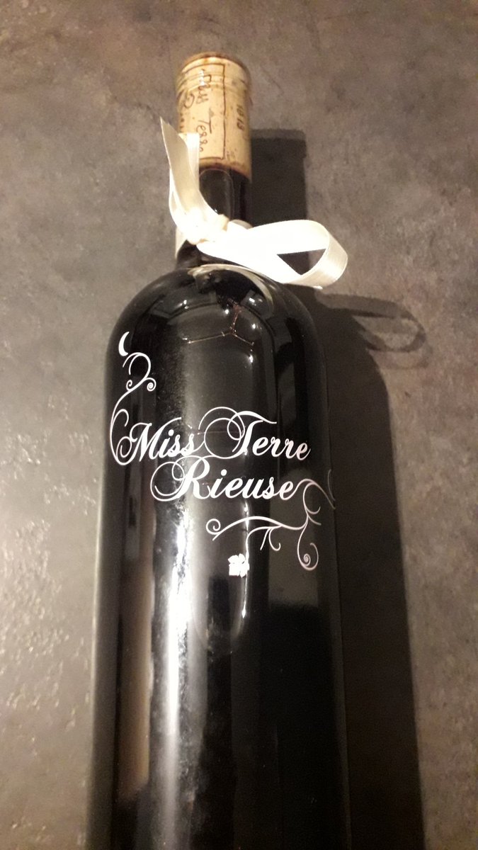 DomBiodynamie's tweet photo. 2009 Bordeaux du château haut roc un vrai bijou #biodynamie https://t.co/RKb63nABEt