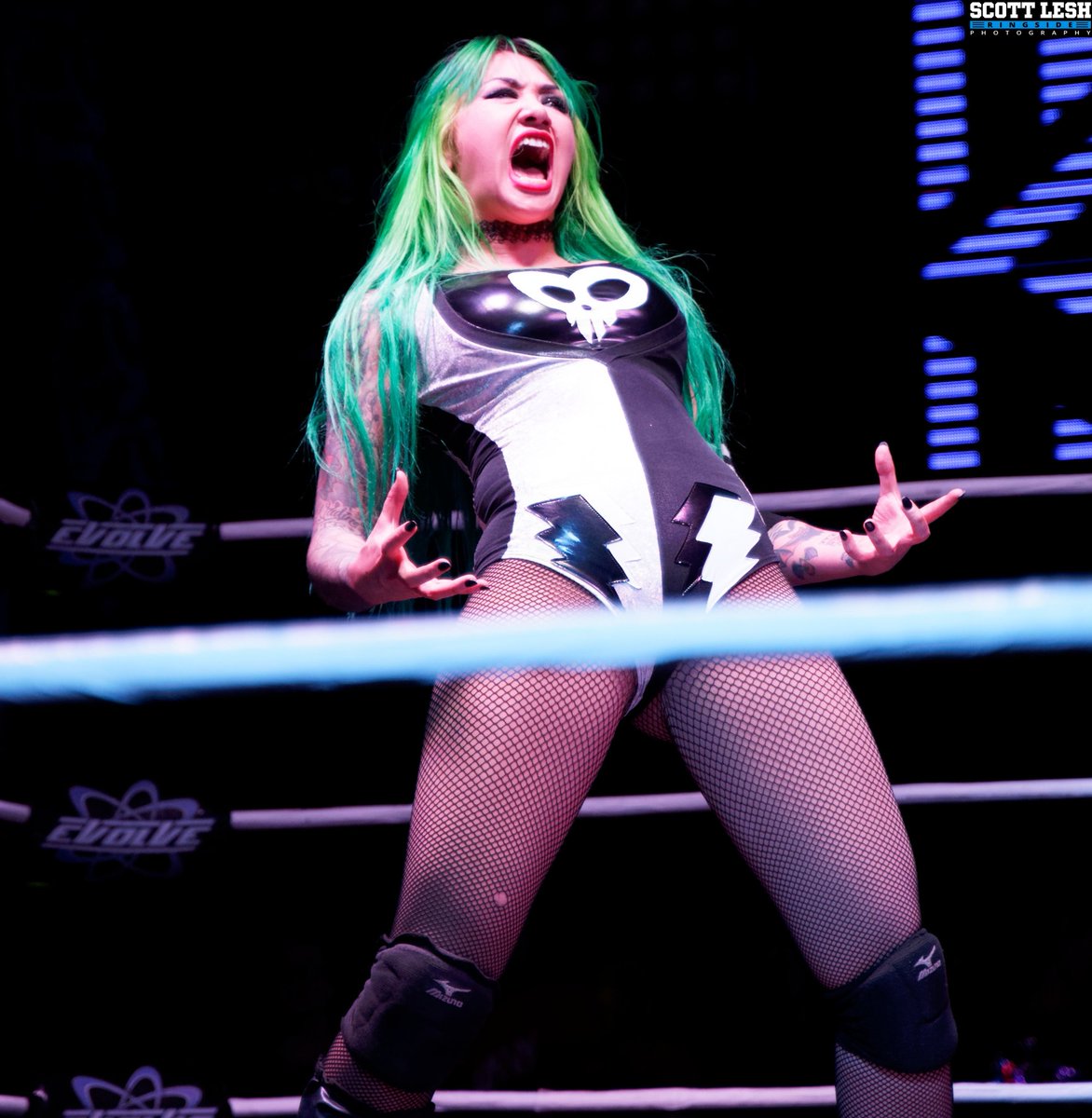 ScottLesh724's tweet photo. Ready for war! #NXTTakeover #WarGames @ShotziWWE #WWENXT
.
.
.
Photo from @WWNEVOLVE #EVOLVE136 https://t.co/ulJ1EdNmku