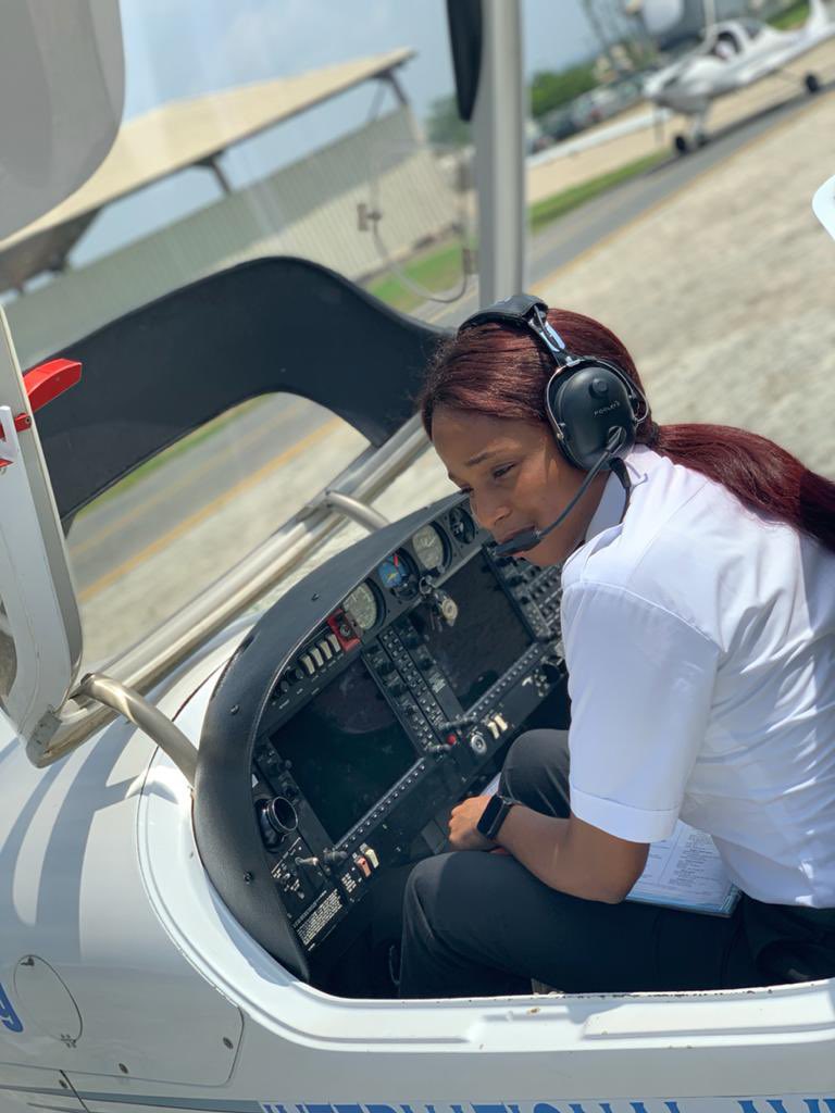 teklajane's tweet image. To the newest private pilot 👩‍✈️ license holder 🙌🏻🙌🏻🙌🏻🙌🏻
  💃🏻💃🏻💃🏻💃🏻💃🏻