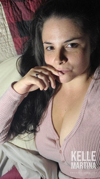 Tucked in and cozy all winter. https://t.co/huthHiPtc0<a href="/tag/femaledomination"class="tags"><span>#femaledomination</span></a><a href="/tag/pvc"class="tags"><span>#pvc</span></a><a href="/tag/shinyfetish"class="tags"><span>#shinyfetish</span></a>