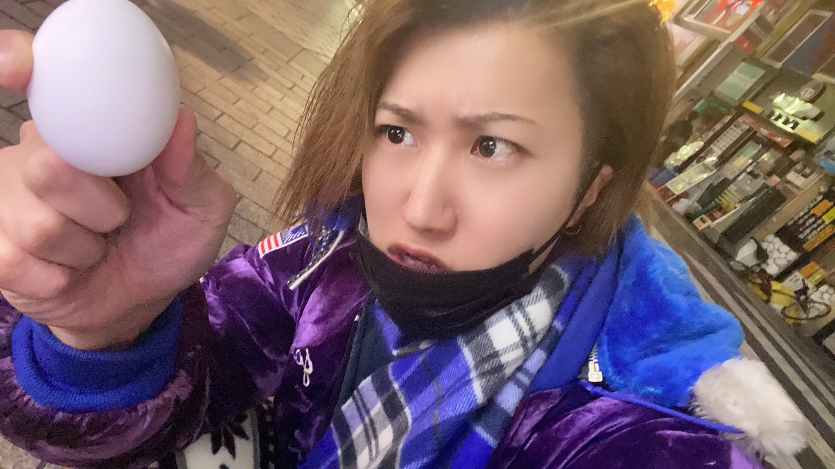 しんやっちょ サブ垢 على تويتر 生卵持参でモグゴリ 投げるとは言ってない持ってるだけ なあぼう朝まで待つ T Co Oxfchkvvgs Youtubeライブ生配信中