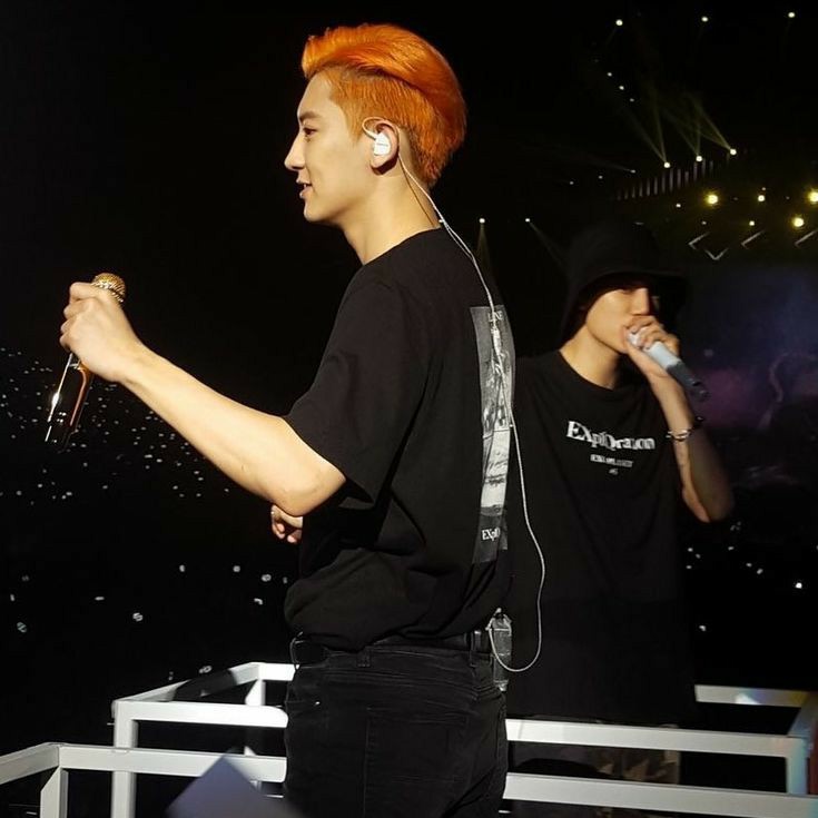 Chanyeol's pics taken by exo fans,a necessary thread;