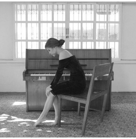 Grabe utak ng mga Artist nato wala lng same concept lng po😃😃😃 <a href="/ShawnMendes/">Shawn Mendes</a> <a href="/MissMarisRacal/">Maris Racal</a>