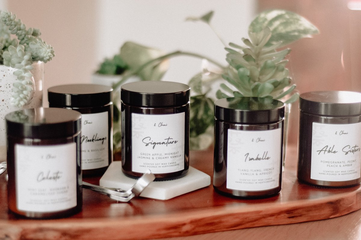 acnh_moonacre's tweet photo. My Animal Crossing-inspired candles have restocked on Etsy!!

>> https://t.co/hIW9kdtkkn #shopsmall #ACNH #etsymakers https://t.co/0GCG25GjA0