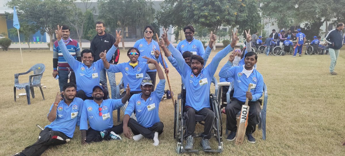 CEOGhazalKhan's tweet photo. Team Uttar Pradesh won by 9 wickets.
Congrats Team Uttar Pradesh and Captain Lalit Pathak for the great win.
#DCCBI #divyang_cricket_control_board_of_INDIA #IndianWheelchairCricketTeam #ghazalkhan #Support_Wheelchair_Cricket #supportwheelchaircricket #wdwcc #winner #uttarpradesh https://t.co/uJF8mosGGh