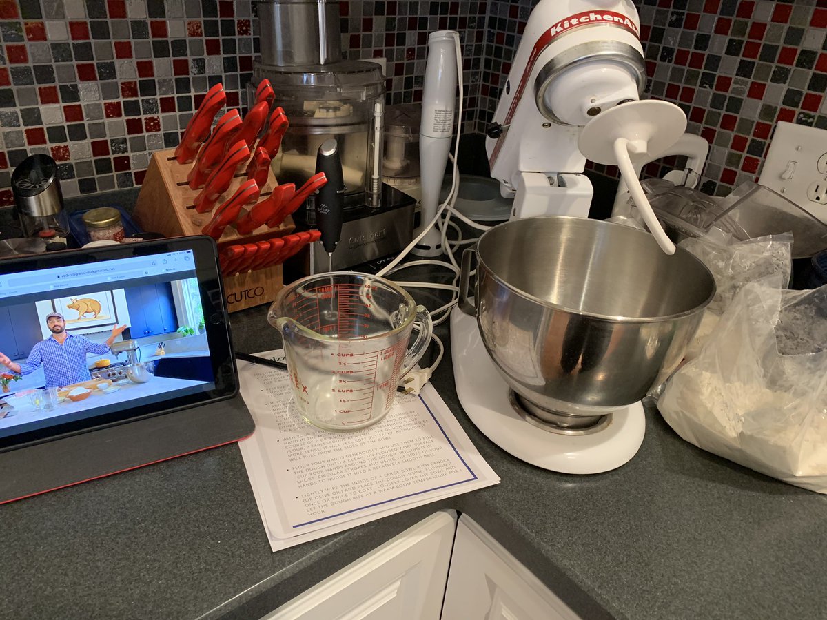 BonWunsch's tweet photo. Cooking class with @AlonShaya - AMAZING!! #eatwithsaba https://t.co/nNVfADsNie