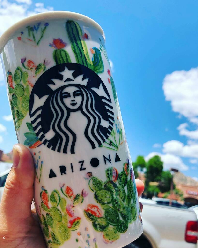 📍#sedona . アメリカ横断旅でゲットひたスタバのアリゾナ限定
