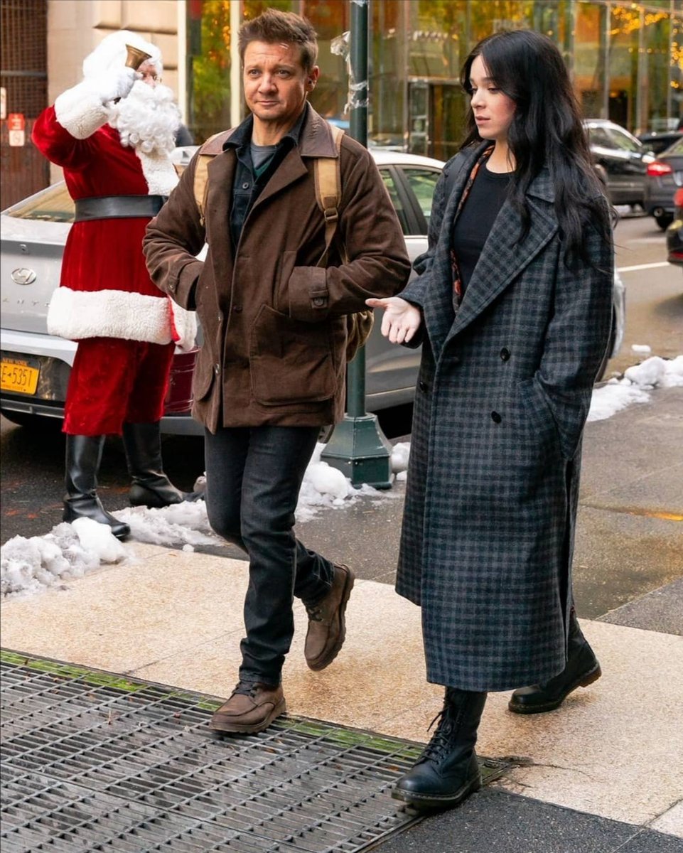 🏹 ต้อนรับวันนี้ด้วยภาพจากกองถ่าย​ Hawkeye​ ถ่ายทำที่​ Park​ Avenue, New​ York