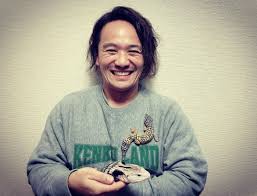 He owns a lot of different reptiles(I bet he get's along just fine with Yoshiki)
