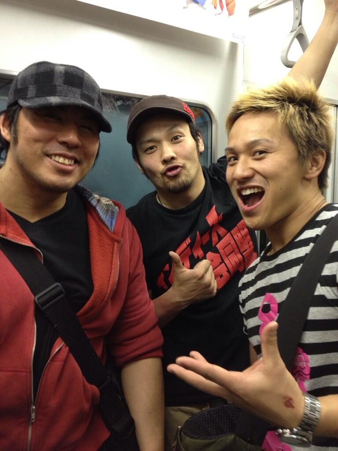 He also seems friend with Hi69/Nioh