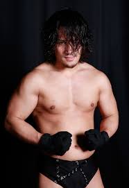 Debuted December 14, 2003 in Wrestle Gate. Trained by HANZO.He was trained by the same organisationa and trainer as HAYATA(debut 2006) and Yoshioka(debuted 2008).