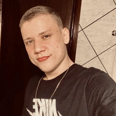 rafa_lino01's tweet photo. #NovaFotoDoPerfil https://t.co/Qd5OzvnPSJ