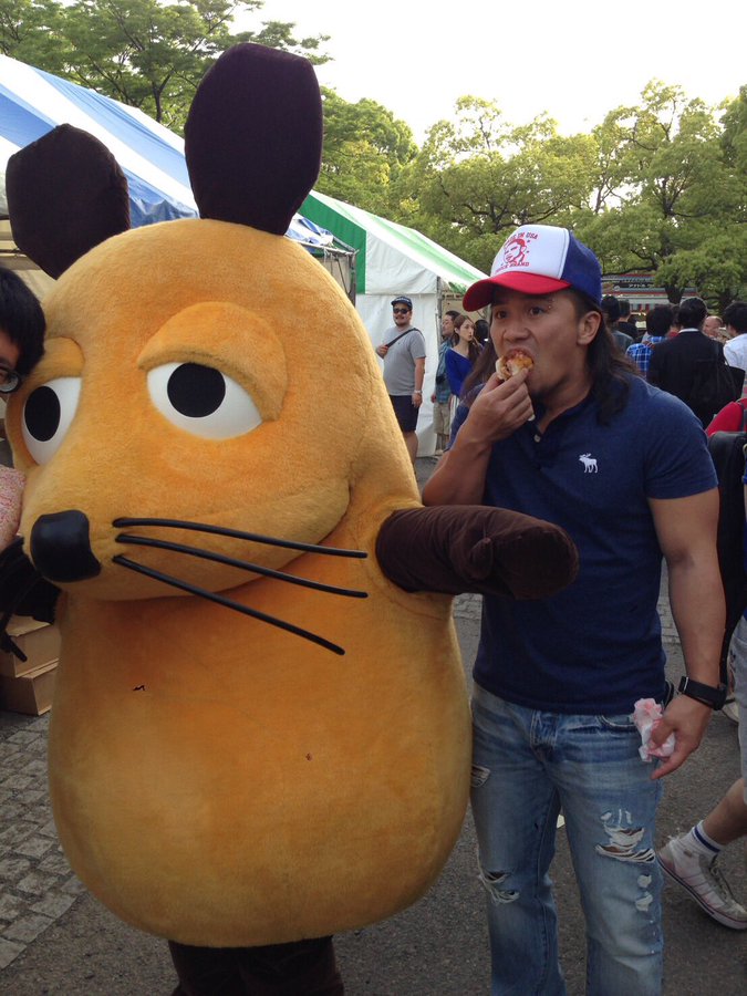 He has some very suspicious friends