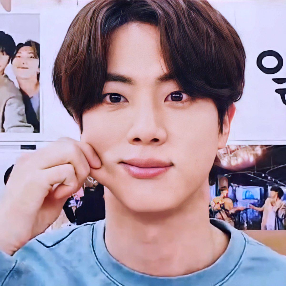 MY HAPPY JIN🌛 tweet media