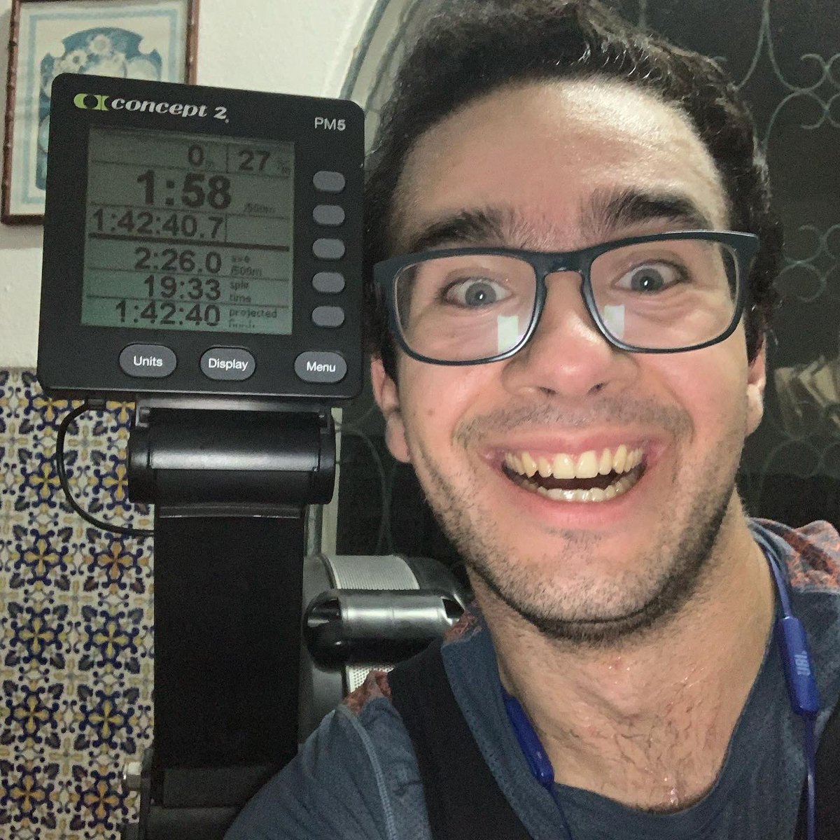 realjprodrigues's tweet photo. Who just rowed half a marathon? I have! #rowing #concept2 #beashark #darkhorserowing #indoorrowing #rowinghalfmarathon https://t.co/7FEMJpLRfM