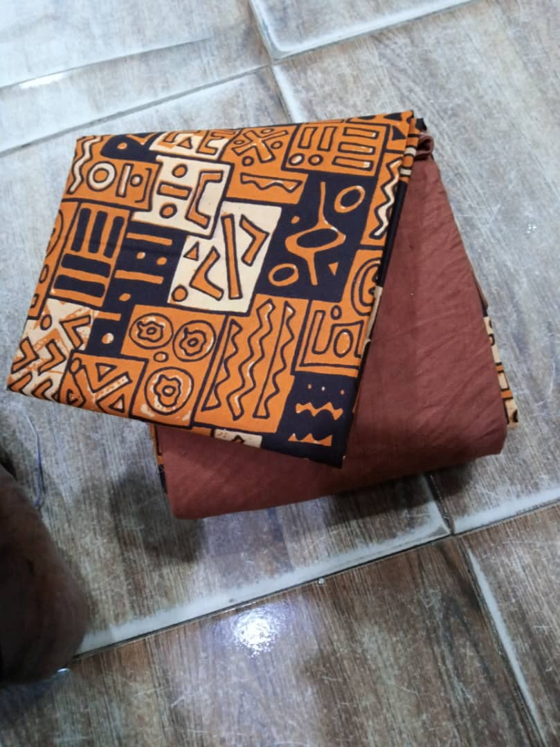 _iam_shine's tweet image. Lets be your PLUG..Get your Quality Plain and Pattern Fabrics, Ankara and Lace Combo from us at an affordable prices..#fashion #plainandpattern #Ankara #Lace #owambe #owambesaturday #lagos #slay #Fashionista #fashiongram