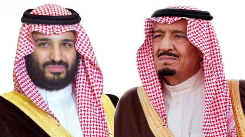 القيادة تعزي رئيس باكستان في وفاة رئيس الوزراء الأسبق.