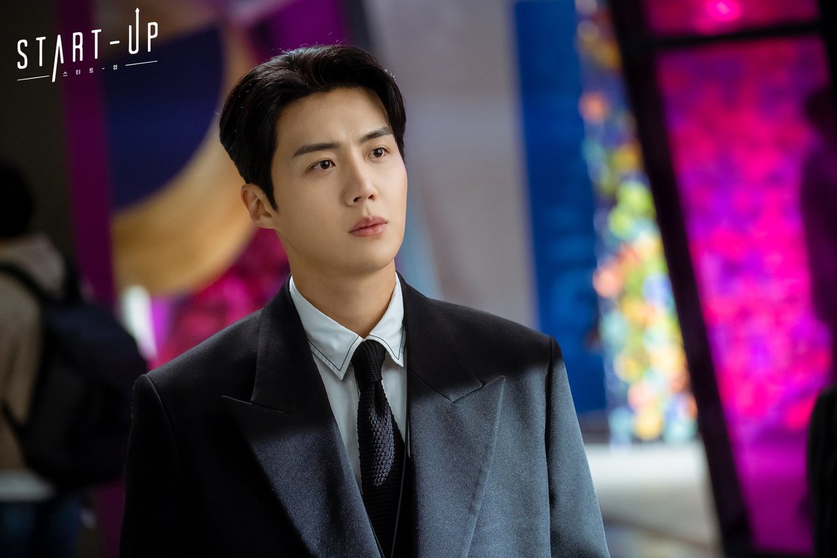 HAN JIPYEONG. I love how honest he was all the time, even with the people he cares, because he knew he was doing it for their sake. But the character development is what went down, to focus in love triangle. Example: Emotional growth.  #StartUp  #KimSeonHo  #StartUpFinale