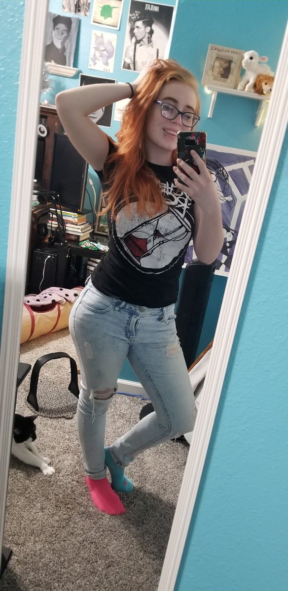 CattSkitty's tweet photo. https://t.co/znJwt8iEP4
Come check out more content and possibly even buy some custom content ๐ (also peek Oreo in the corner)
#onlyfans
#onlyfansgirls
#onlyfansbeginner https://t.co/aOuaHL1ugm